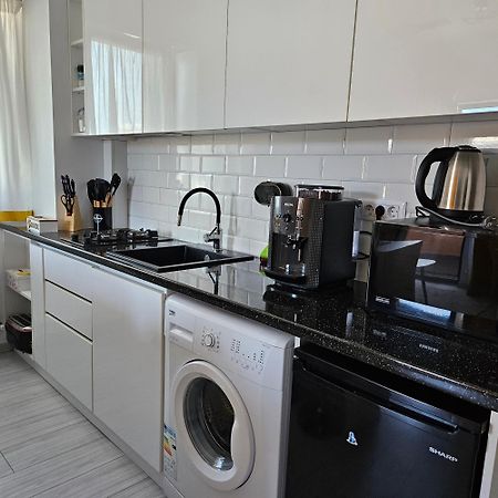 Apartament Dem Radulescu Langa Strand Râmnicu Vâlcea Eksteriør bilde