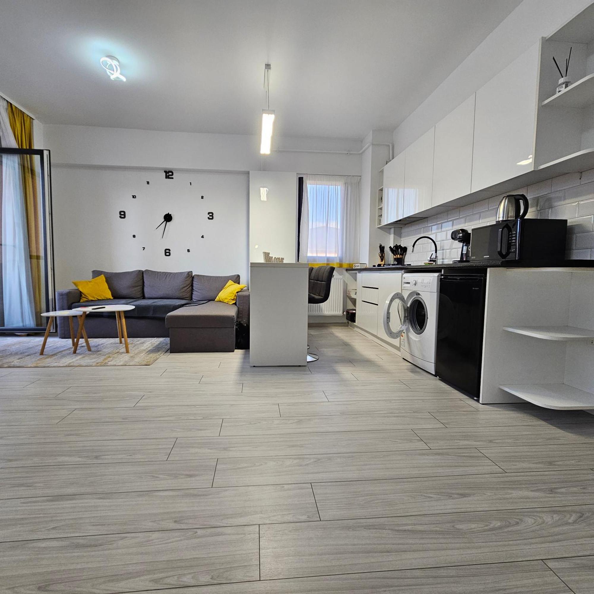 Apartament Dem Radulescu Langa Strand Râmnicu Vâlcea Eksteriør bilde