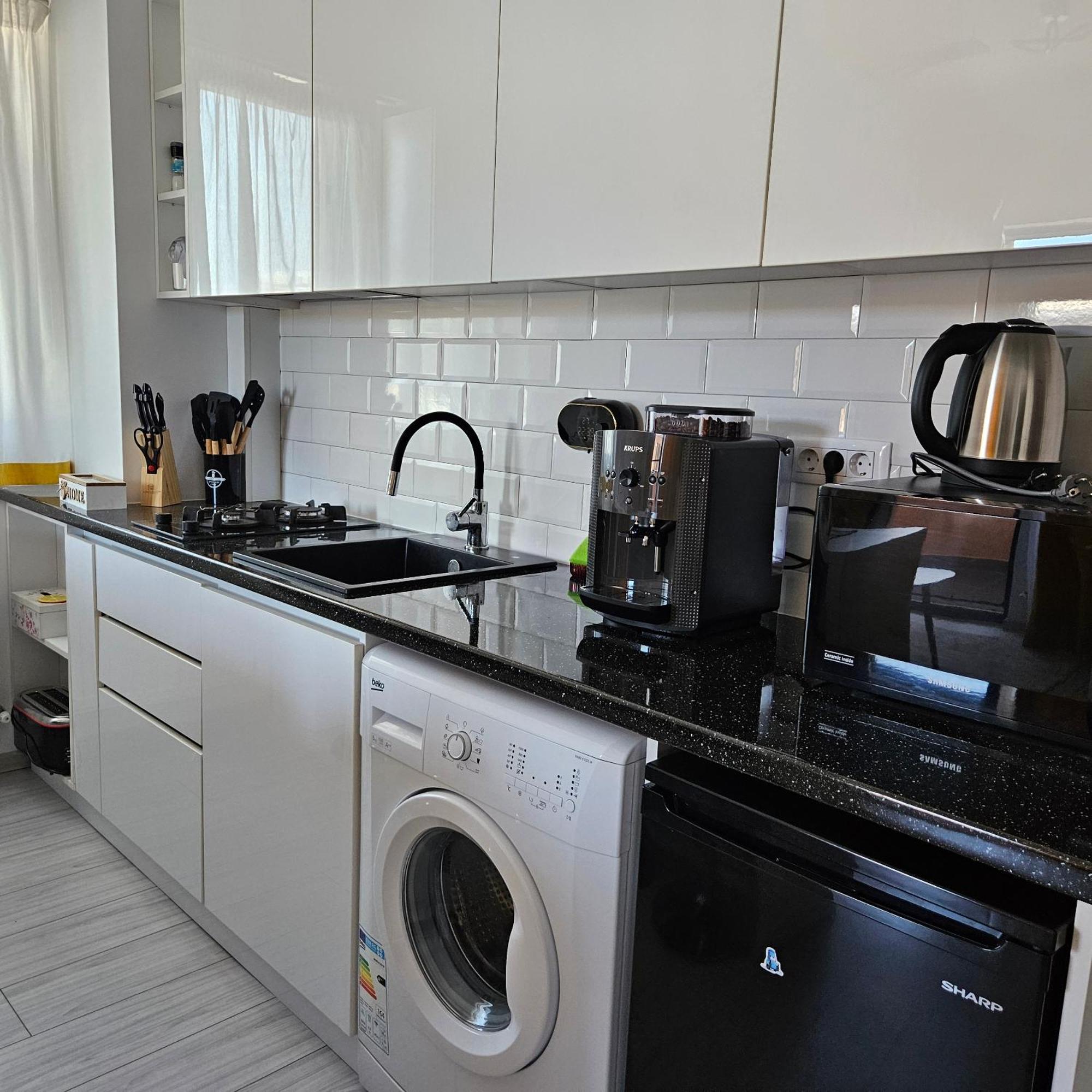 Apartament Dem Radulescu Langa Strand Râmnicu Vâlcea Eksteriør bilde